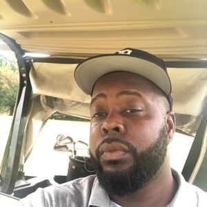 Meet your Posher, Derrion